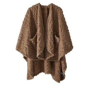 Royoliving Fuzzy Sherpa Wearable Fleece Blanket with Pockets for Adults
